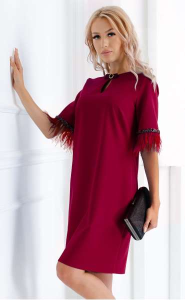 Formal wide cut midi winered shortsleeved dress